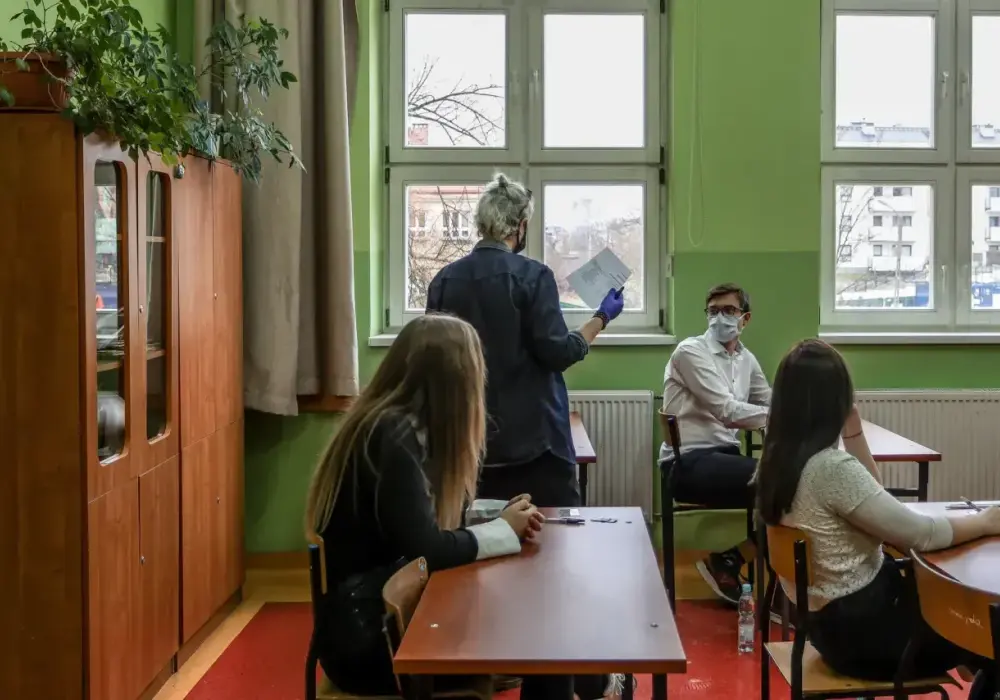 Wynagrodzenie nauczyciela dyplomowanego - ile naprawdę na rękę?