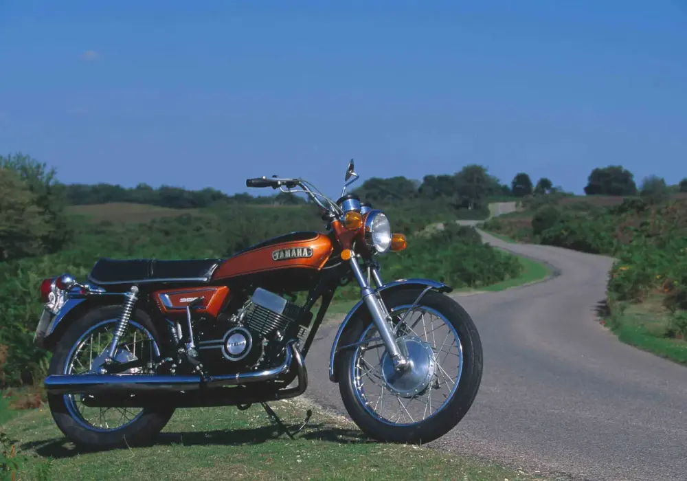 Yamaha RD350 - wersje, zakup i koszty klasyka 2T