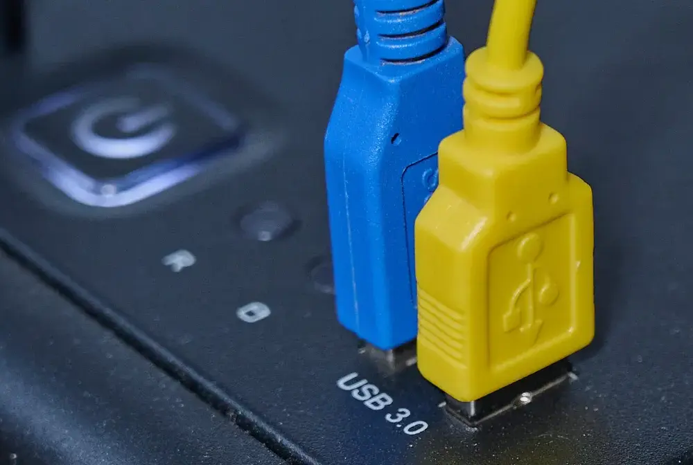 Kolory portów USB - Co oznaczają i czy zawsze mówią prawdę?