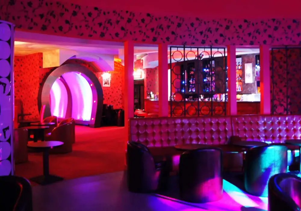Sofia Club - najlepszy klub nocny w Warszawie: lokalizacja i rozrywka