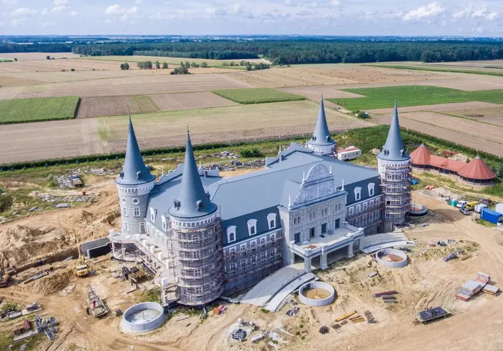 Hotel Cztery Wieże w Katarzyninie - czy działa?