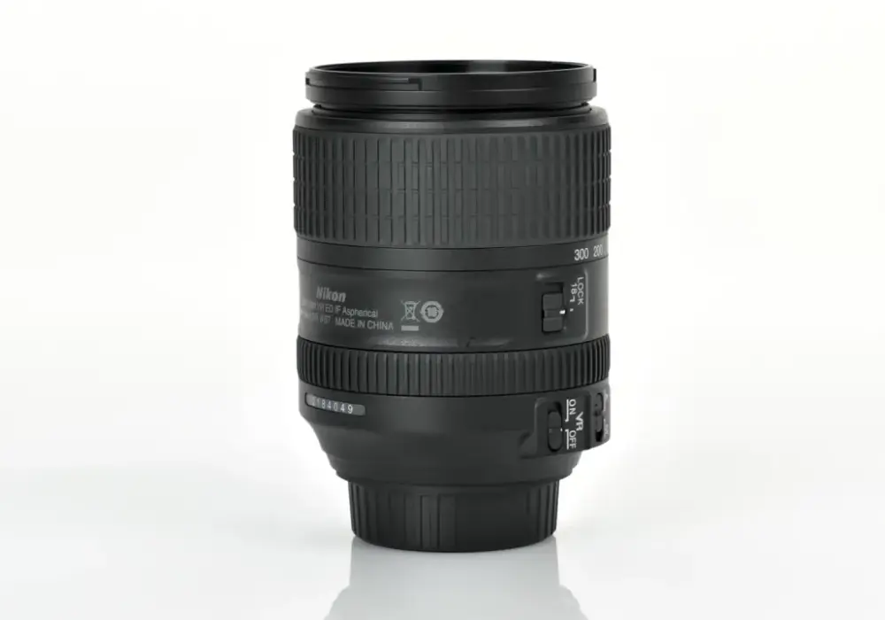 Nikon AF-S DX Nikkor 18-300mm - uniwersalny obiektyw podróżny