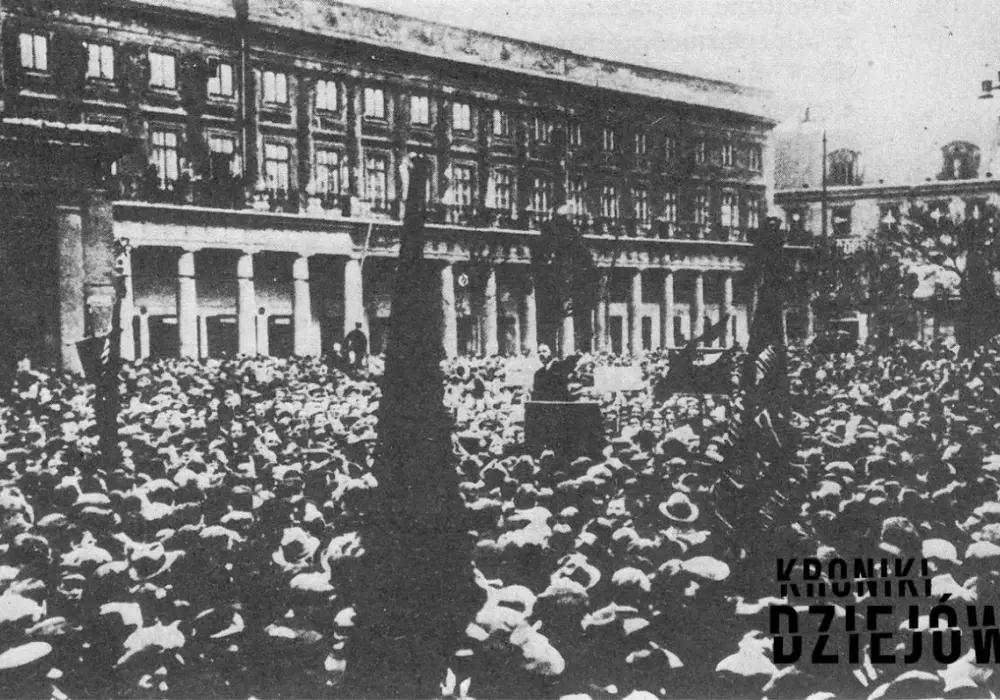 Pochody pierwszomajowe - od protestu do propagandy PRL