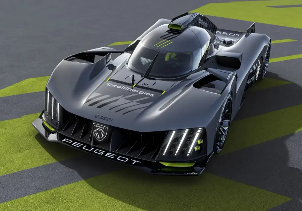 Peugeot 9X8 - Prototyp Le Mans kontra supersamochód. Poznaj różnice