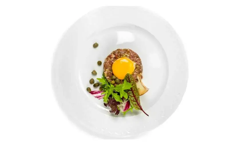 Gdzie zjeść w Kętrzynie? Odkryj najlepsze restauracje i smaki