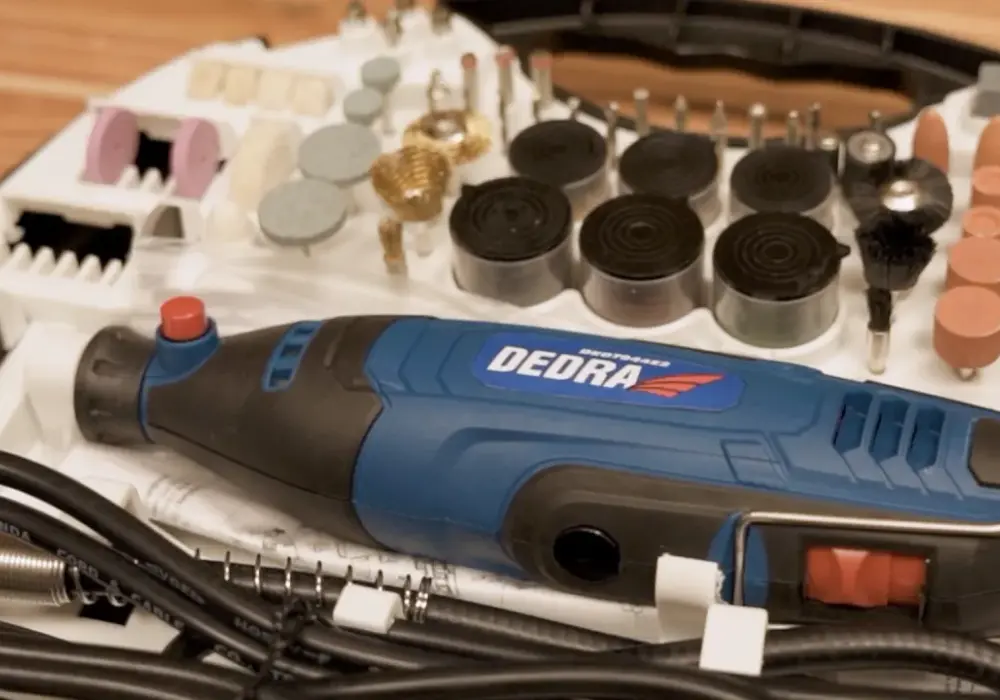 Mini wiertarka modelarska: Wybierz idealną i nie top plastiku!