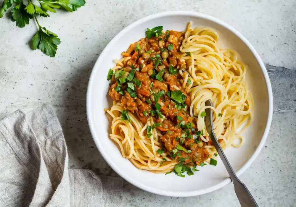 Ile kalorii ma spaghetti? Policz swoją porcję!