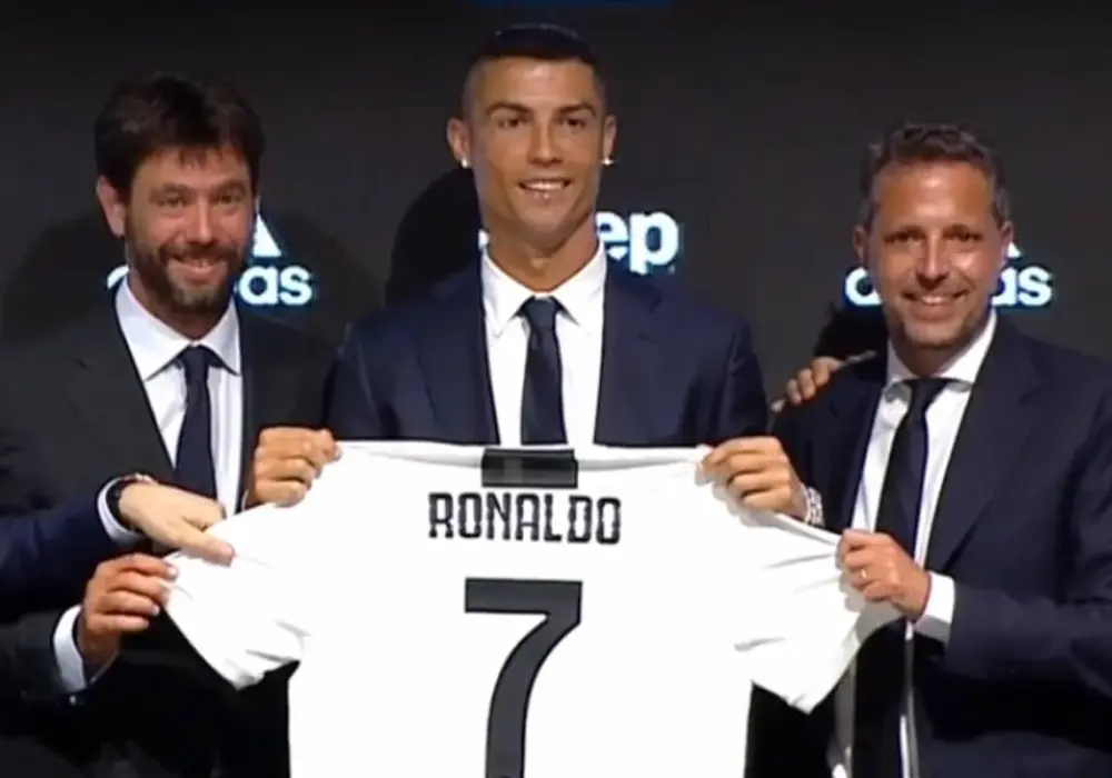 Ronaldo zarobki na minutę - szokujące kwoty, które musisz znać