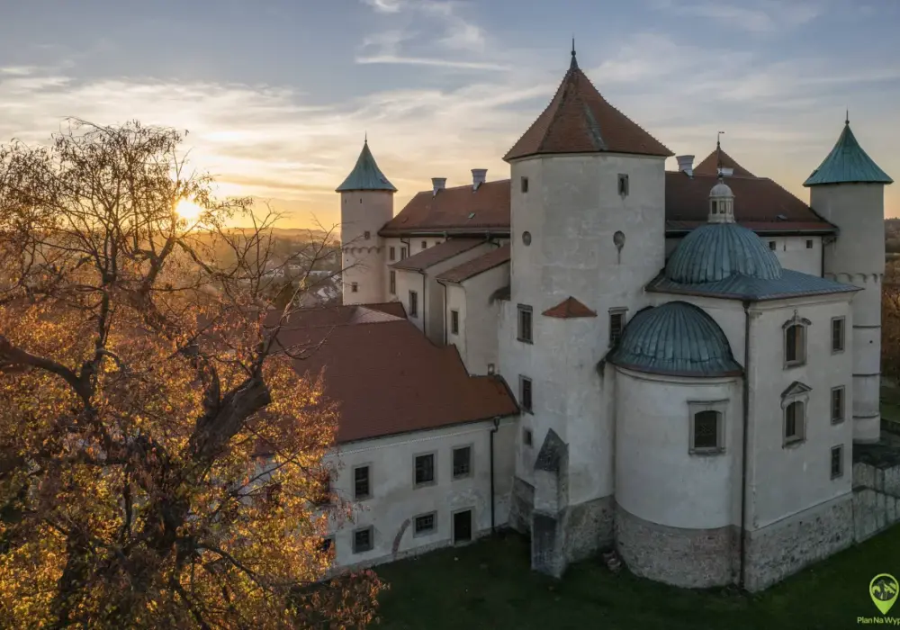 Nowy Wiśnicz - Co zobaczyć? Plan zwiedzania zamku i miasta