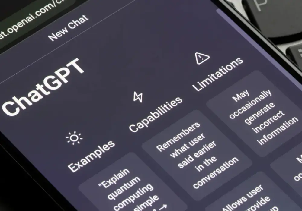 ChatGPT na telefonie - co daje aplikacja mobilna?