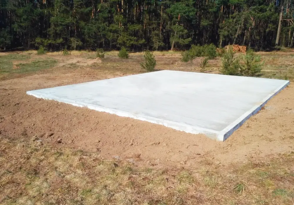 Jaki fundament pod domek letniskowy drewniany? Wybierz najlepszy!