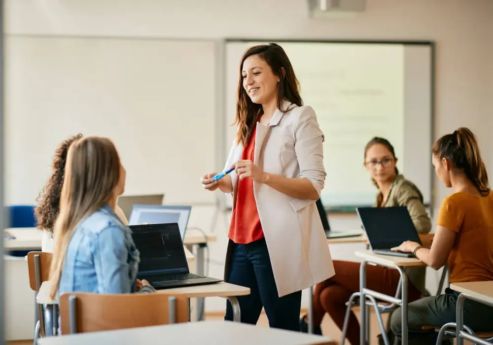 Nauczyciel edukacji wczesnoszkolnej - Jak zdobyć pełne kwalifikacje?