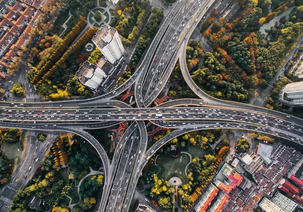 Ile kosztują bramki na autostradzie? Sprawdź, by uniknąć wysokich opłat