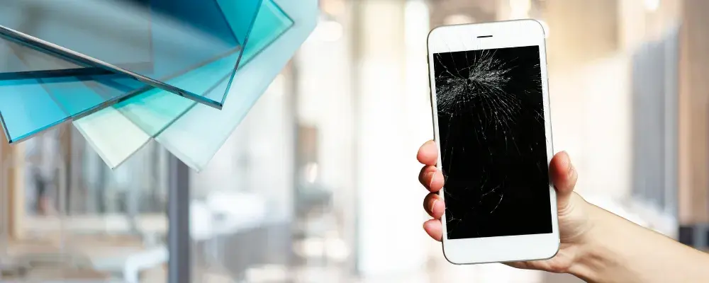 Jakie szkło do iPhone wybrać, aby uniknąć uszkodzeń ekranu?