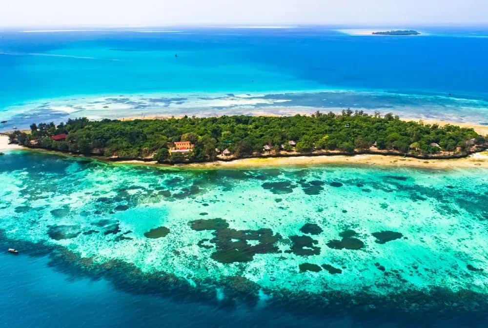 Ile trwa lot na Zanzibar z Polski? Sprawdź czas podróży