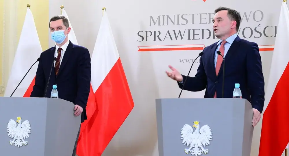 Impeachment w Polsce - Odpowiedzialność konstytucyjna. Sprawdź!