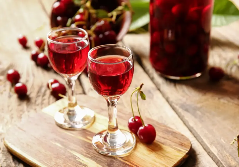 Wino z czereśni z pestkami: Migdałowy aromat bez ryzyka?