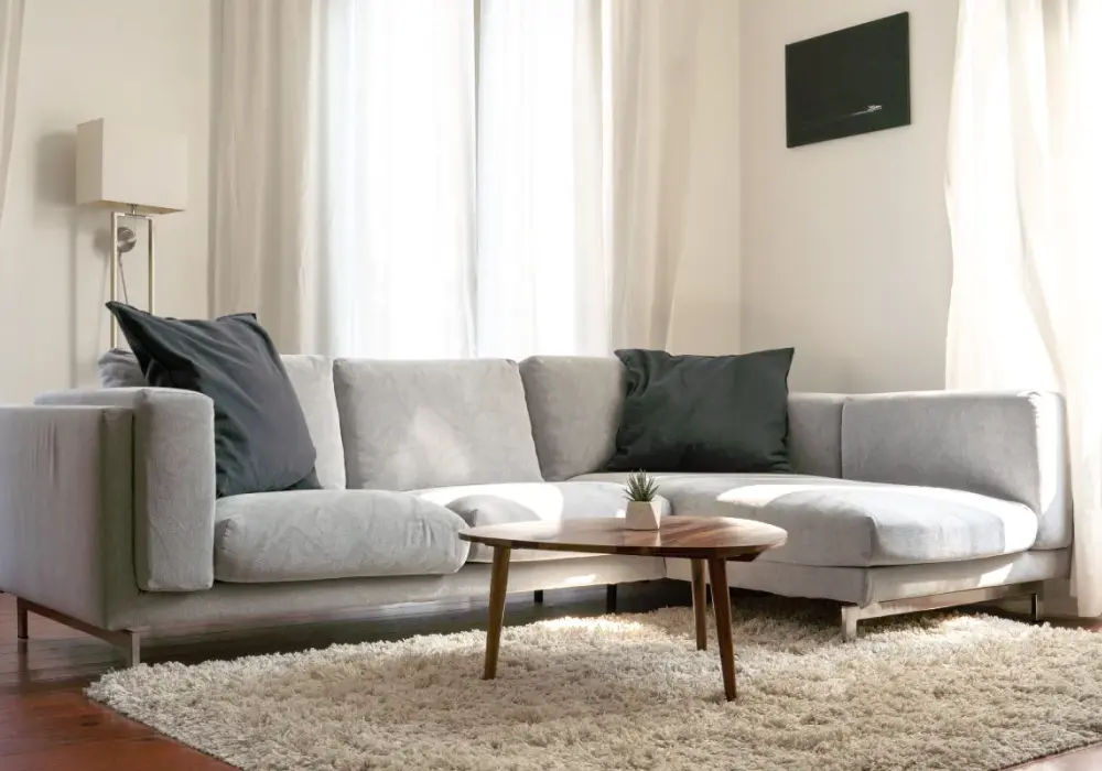 Jaka kanapa do salonu? Odkryj idealne modele do każdego wnętrza