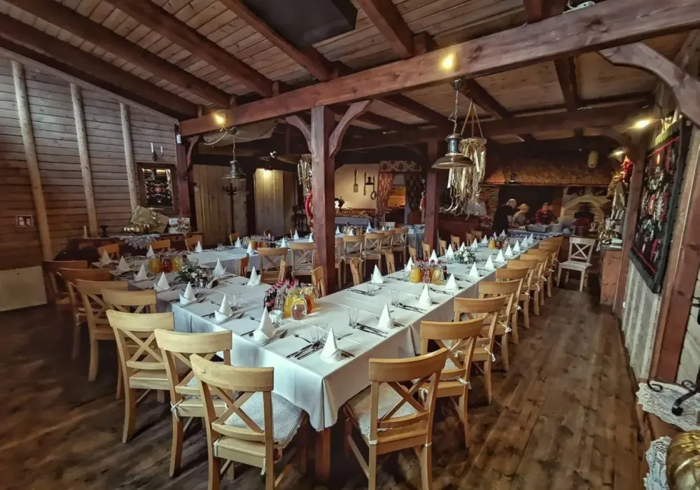 Gospoda Złoty Garniec Częstochowa: Menu, Imprezy, Kontakt