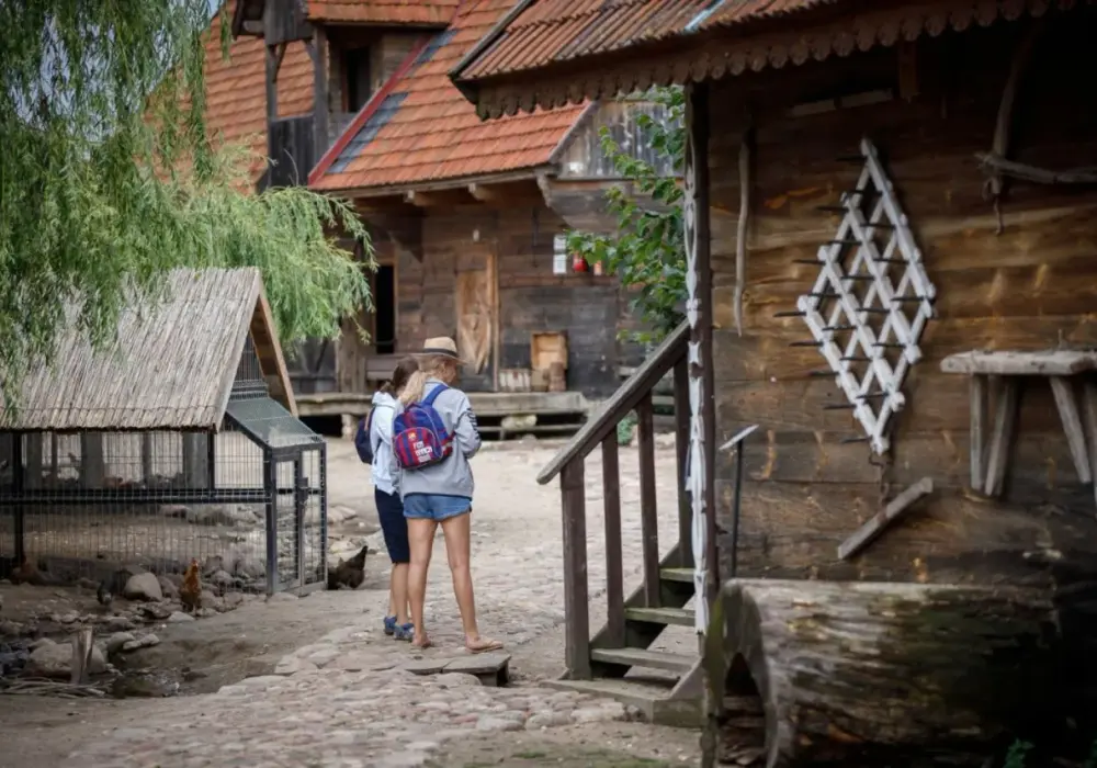 Podlaski Bon Turystyczny - Jak go wykorzystać i ile zyskasz?