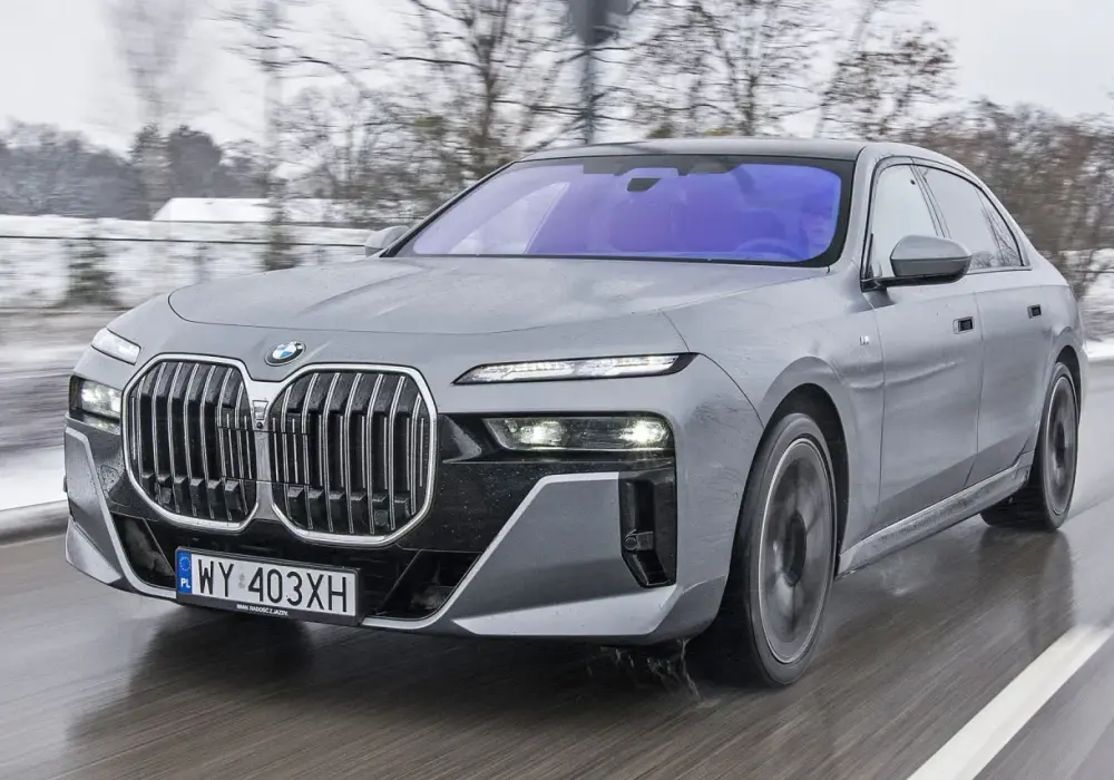 BMW G70 - Co oznacza i jaką wersję wybrać?