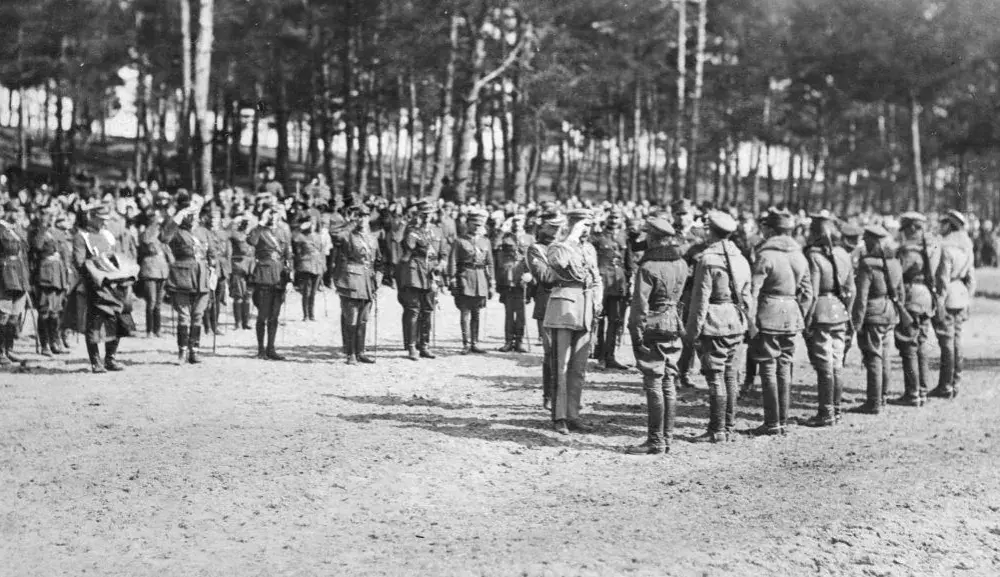 Dlaczego świętujemy 15 sierpnia? Historia Święta Wojska Polskiego