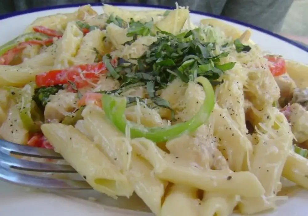 Penne primavera: pyszny przepis na zdrowe danie pełne warzyw