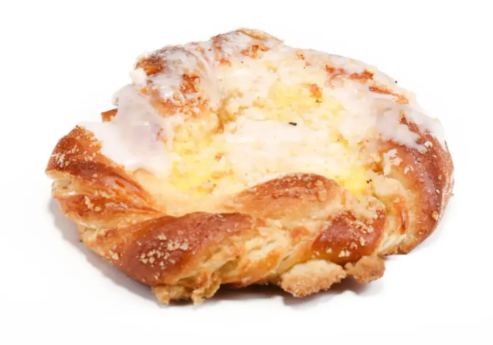 Drożdżówka z serem - Ile ma kalorii? Cała prawda o kcal!