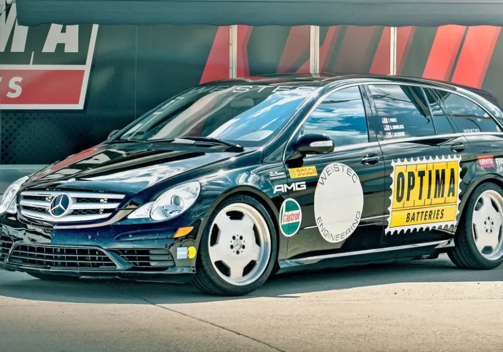 Mercedes R63 AMG - Dlaczego ten V8 to kultowy szaleniec?