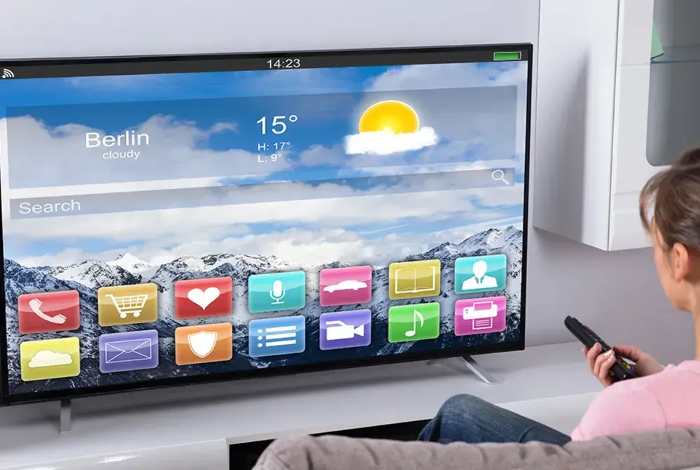 Smart TV - Co to jest? Nie kupuj "inteligentnego" na papierze!