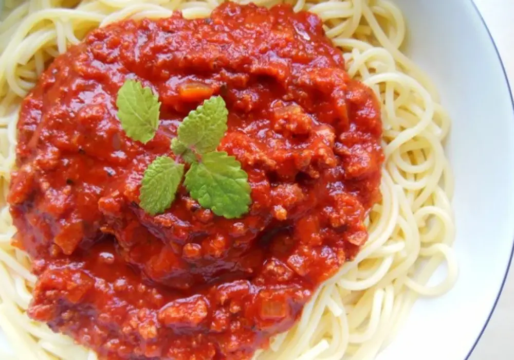 Pyszne spaghetti z mięsem mielonym, które zachwyci każdego smakosza