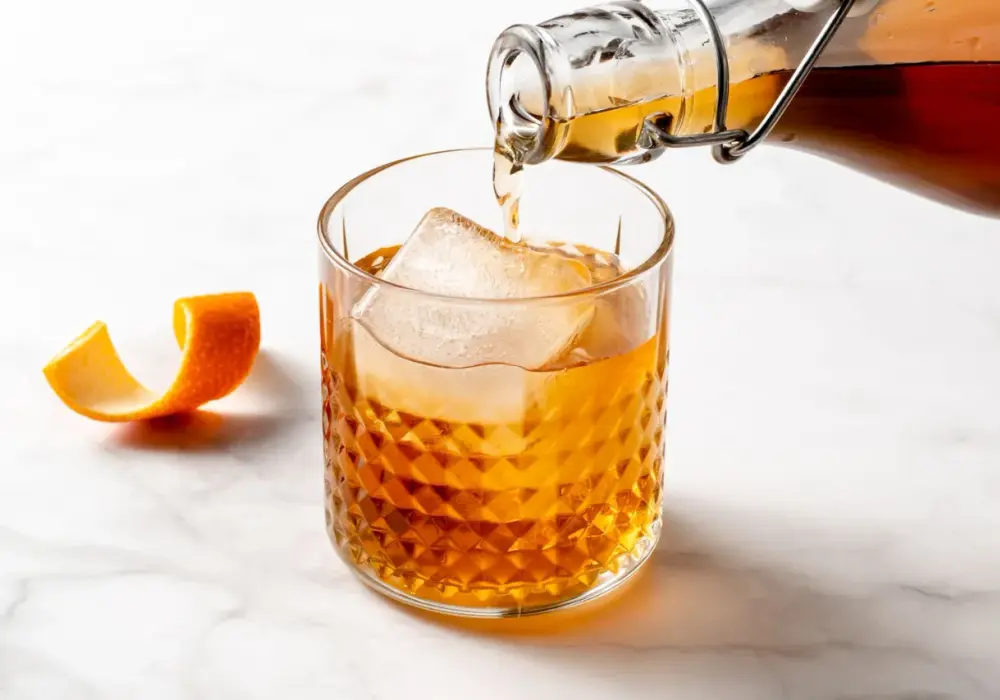 Amaretto jak pić: najlepsze sposoby i przepisy na drinki