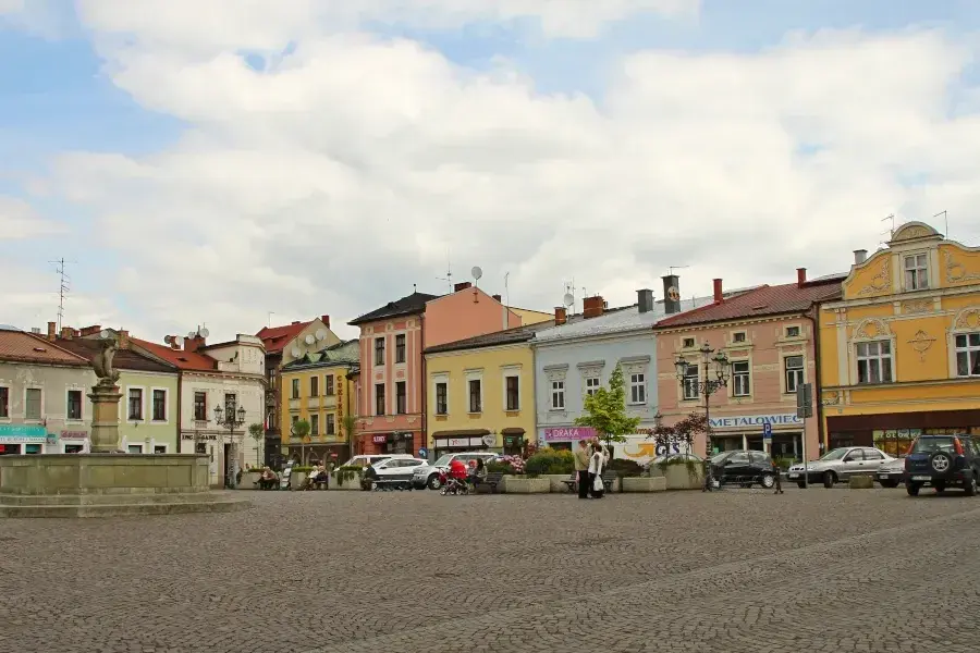 Jakie są informacje o mieście Infor Skoczów? Ciekawe fakty i atrakcje