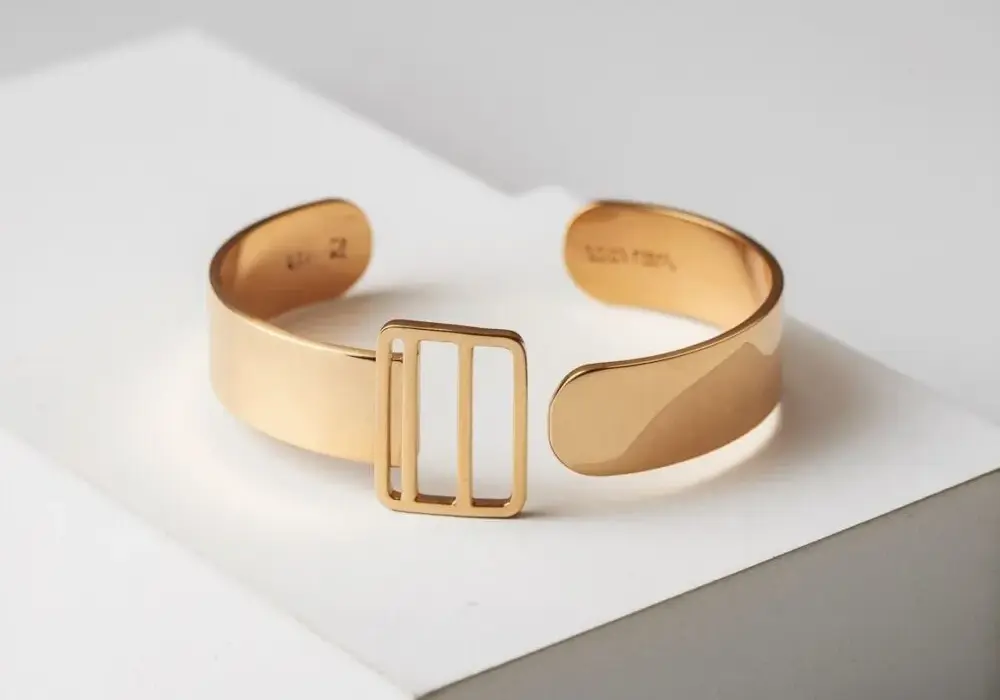 Bransoletka bangle – co to znaczy i dlaczego jest tak wyjątkowa?