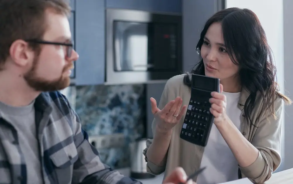 Ile jest kary za nierozliczenie PITu w 2023 r.? Jakie konsekwencje grożą za niepodanie deklaracji podatkowej?