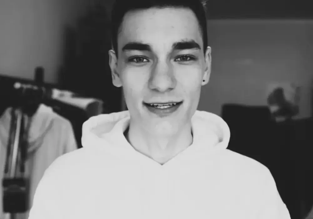 Chati - Kim był twórca YouTube, który łączył rap i emocje?