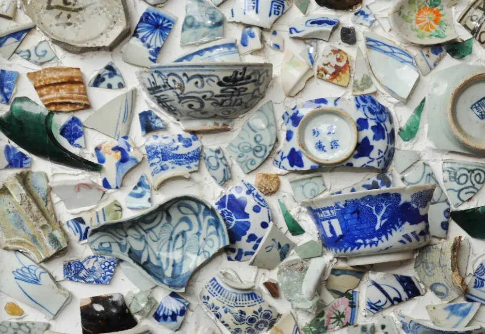 Gdzie wyrzucić porcelanę, aby uniknąć błędów w segregacji odpadów?