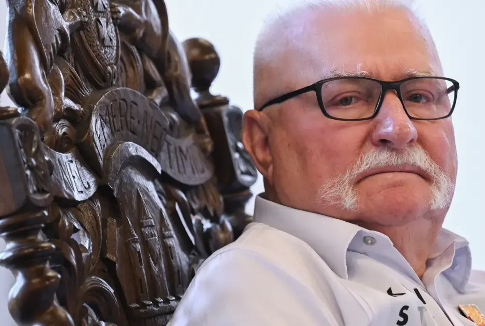 Lech Wałęsa kiedy był prezydentem? Kluczowe fakty i wydarzenia jego kadencji