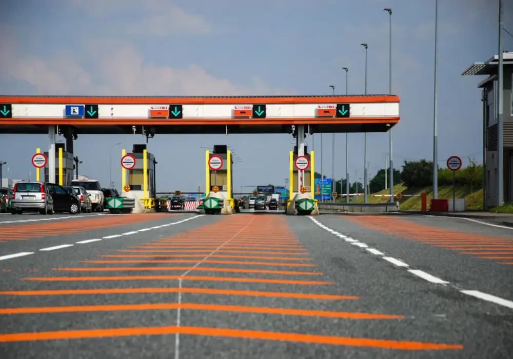 Jak zapłacić zaległą opłatę za autostradę i uniknąć kar finansowych