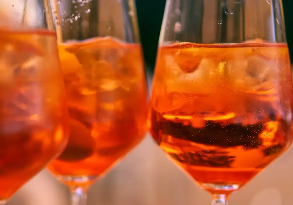 Brak Angostury? Zamiennik Angostura Bitters - ratunek dla koktajlu