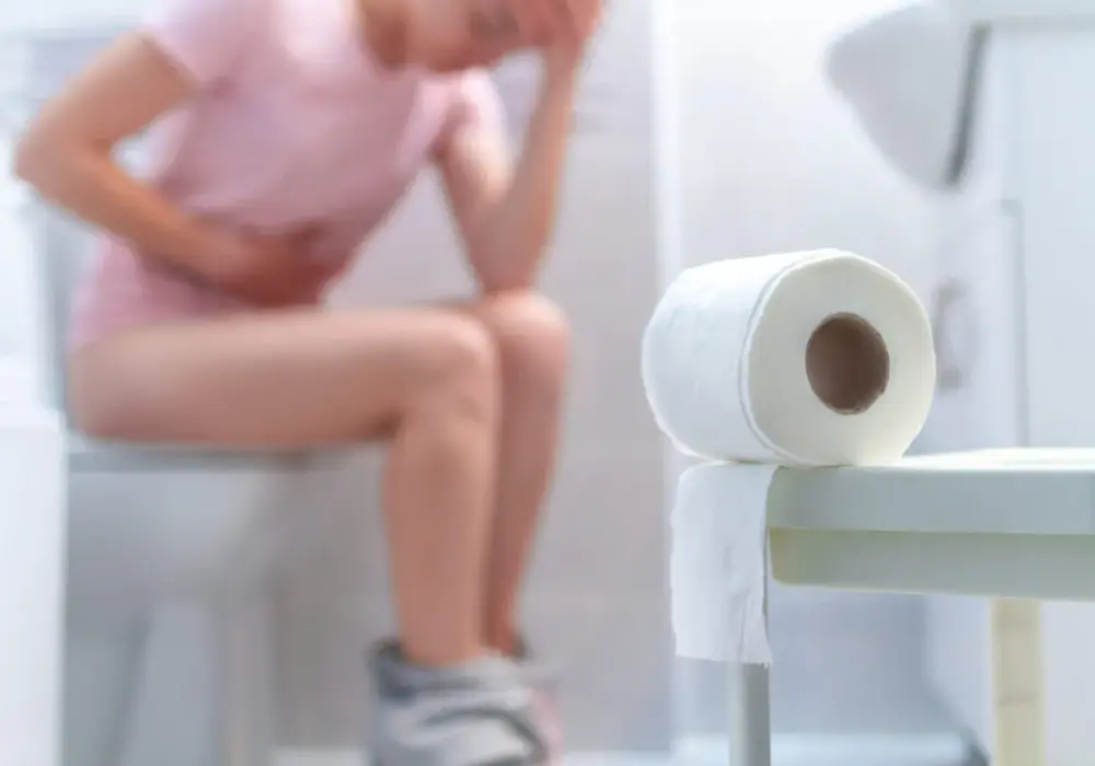 Alweryna i symetykon na ból brzucha i wzdęcia - kiedy ma sens?