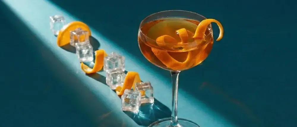Whisky z miodem - przepisy, likiery i sekrety idealnego połączenia
