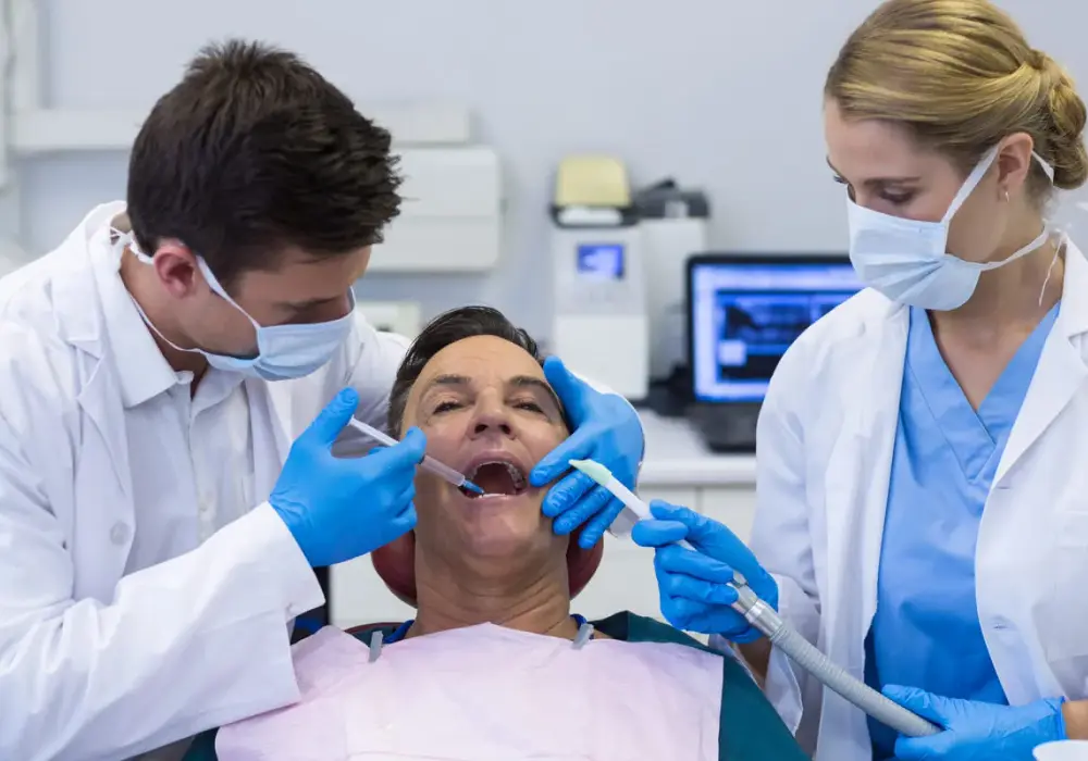 Ile czasu trwa znieczulenie u dentysty? Poznaj fakty i zaskoczenia