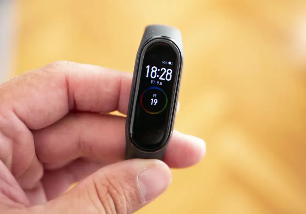 Jaką aplikację wybrać do Xiaomi Mi Band 4, aby uniknąć problemów?