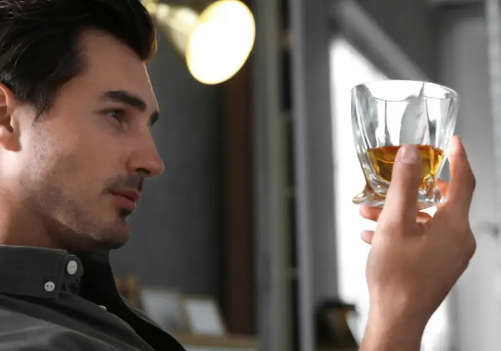 Wódka czy whisky: co jest zdrowsze dla Twojego organizmu?