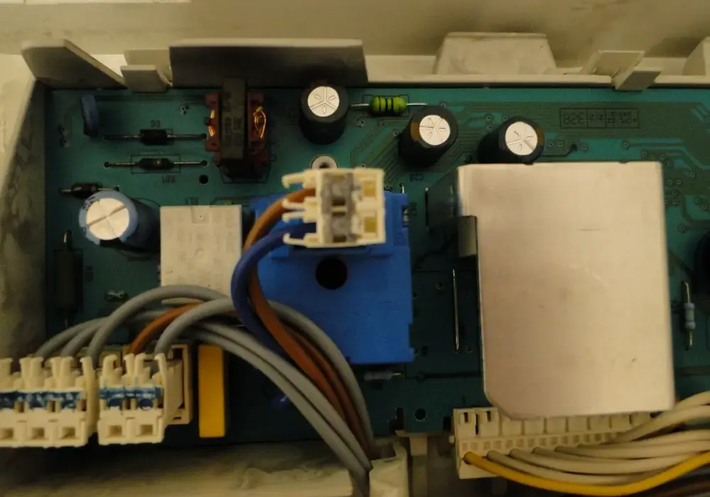 Błąd E40 w pralce Electrolux - Jak go samodzielnie naprawić?