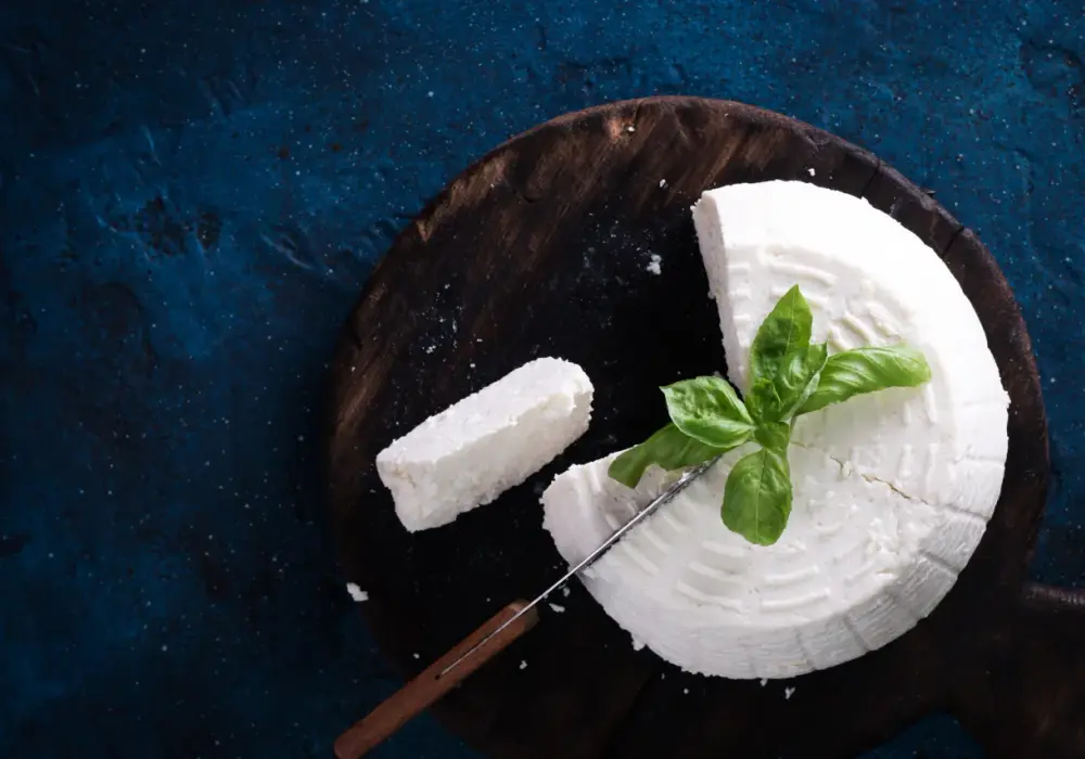 Zamiennik Pecorino: 5 sprawdzonych alternatyw, które uratują Twoje danie