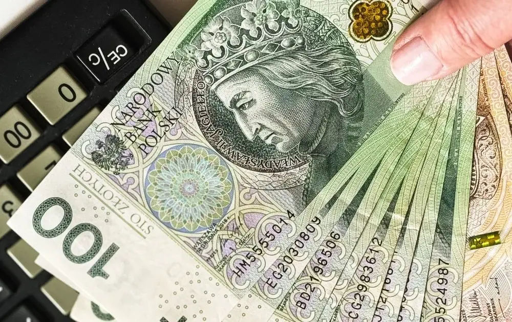 Renta socjalna dla opiekuna osoby niepełnosprawnej: kompletne zasady 2025