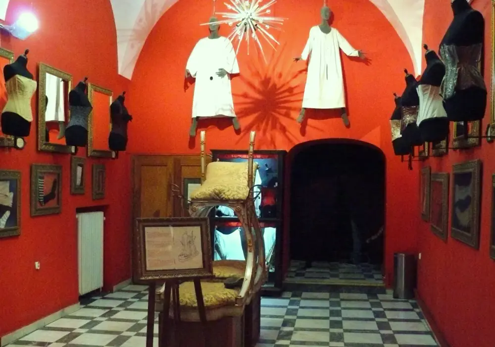 Muzeum Maszyn Erotycznych Praga: Przewodnik i Ceny Biletów