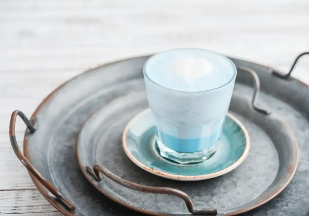 Keto matcha blue jak stosować, aby skutecznie wspierać odchudzanie